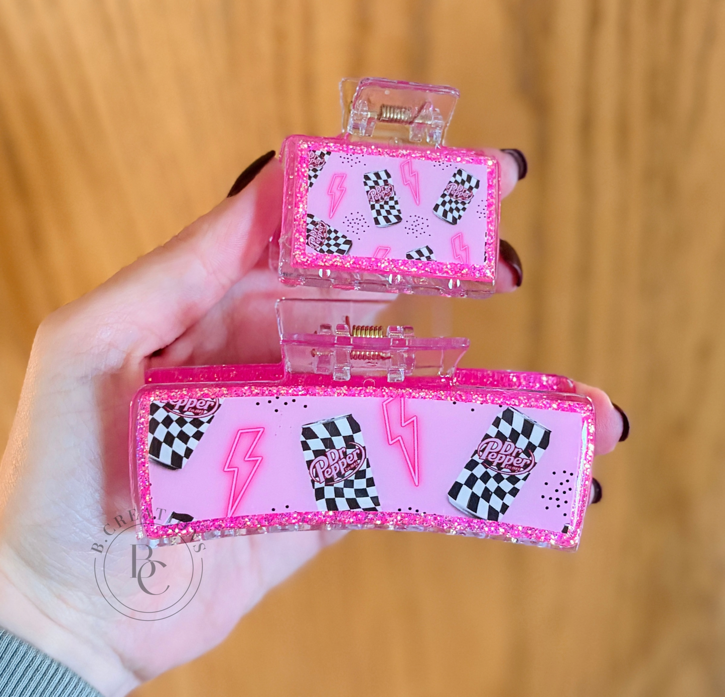 Checkered Dr Pepp, Claw Clips