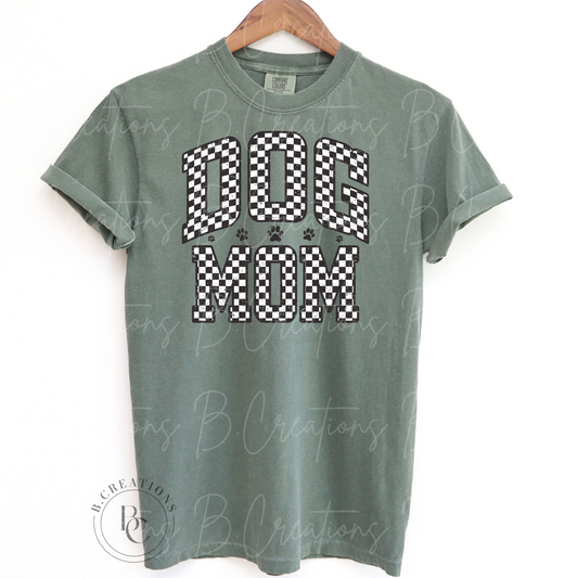 Dog Mom Checkered t-shirt
